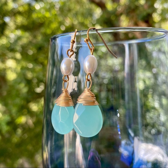 Earrings - Gold + Pearl Blue Teardrop Stone Dangle - Picture 2 of 3
